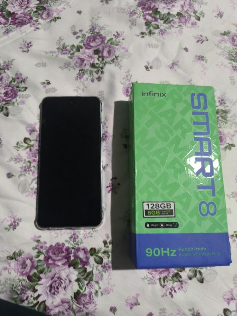 Infinix smart 8 8/128gb