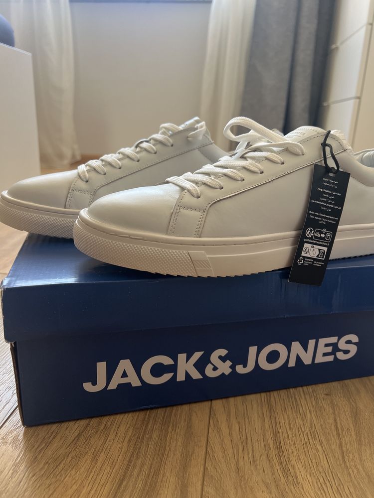 Бели кецове Jack and Jones