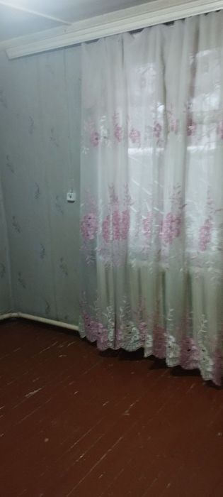 Агенство недвижимости сдам 2ком 1этаж 2этажки спутник3 деревянном дом