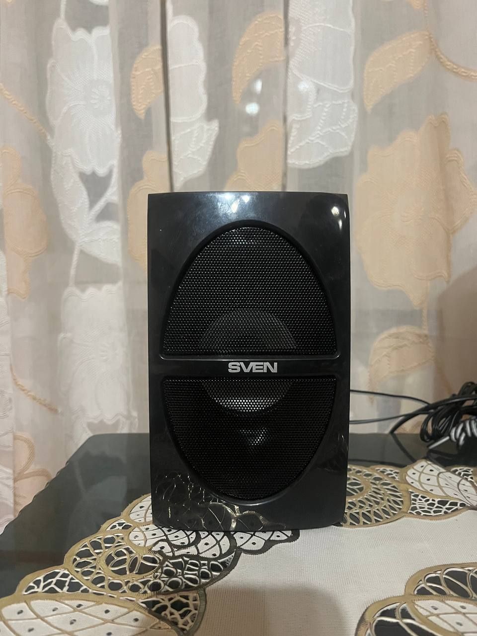 Продаётся колонка компании SVEN