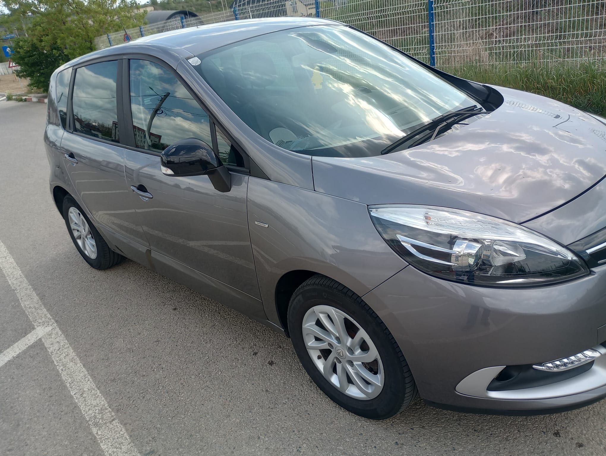 Renault Scenic Limited