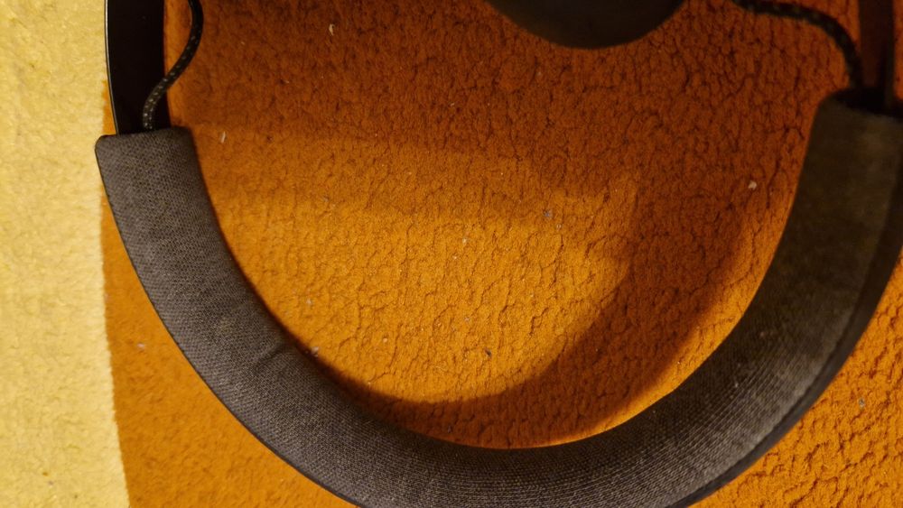 Casti audio wireless A bluetooth Bang olufsen beoplay H4 RAF Camora