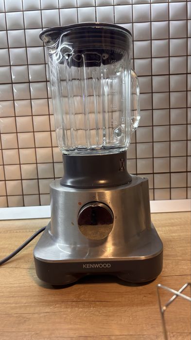 Кухненски робот Kenwood