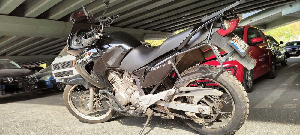 Honda Transalp XL650V