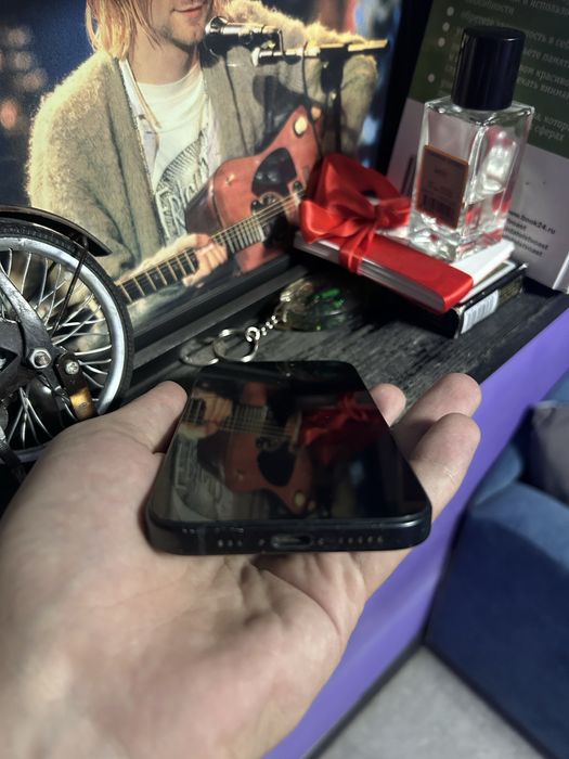 Iphone 15  айфон