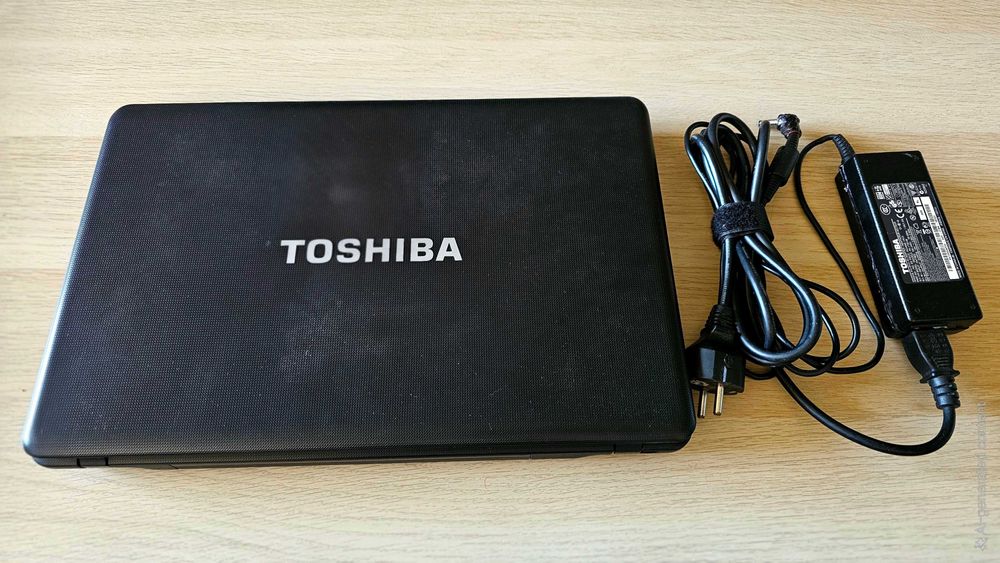 [Лаптоп] Toshiba C660 - SSD, i3-2310, Nvidia GT315M GDDR3, 5GB RAM