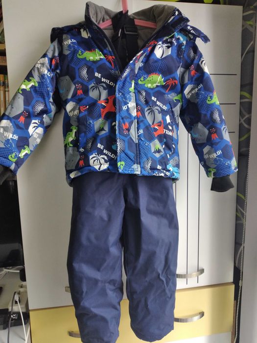 Детски гащеризон - яке и панталон 104-110 размер