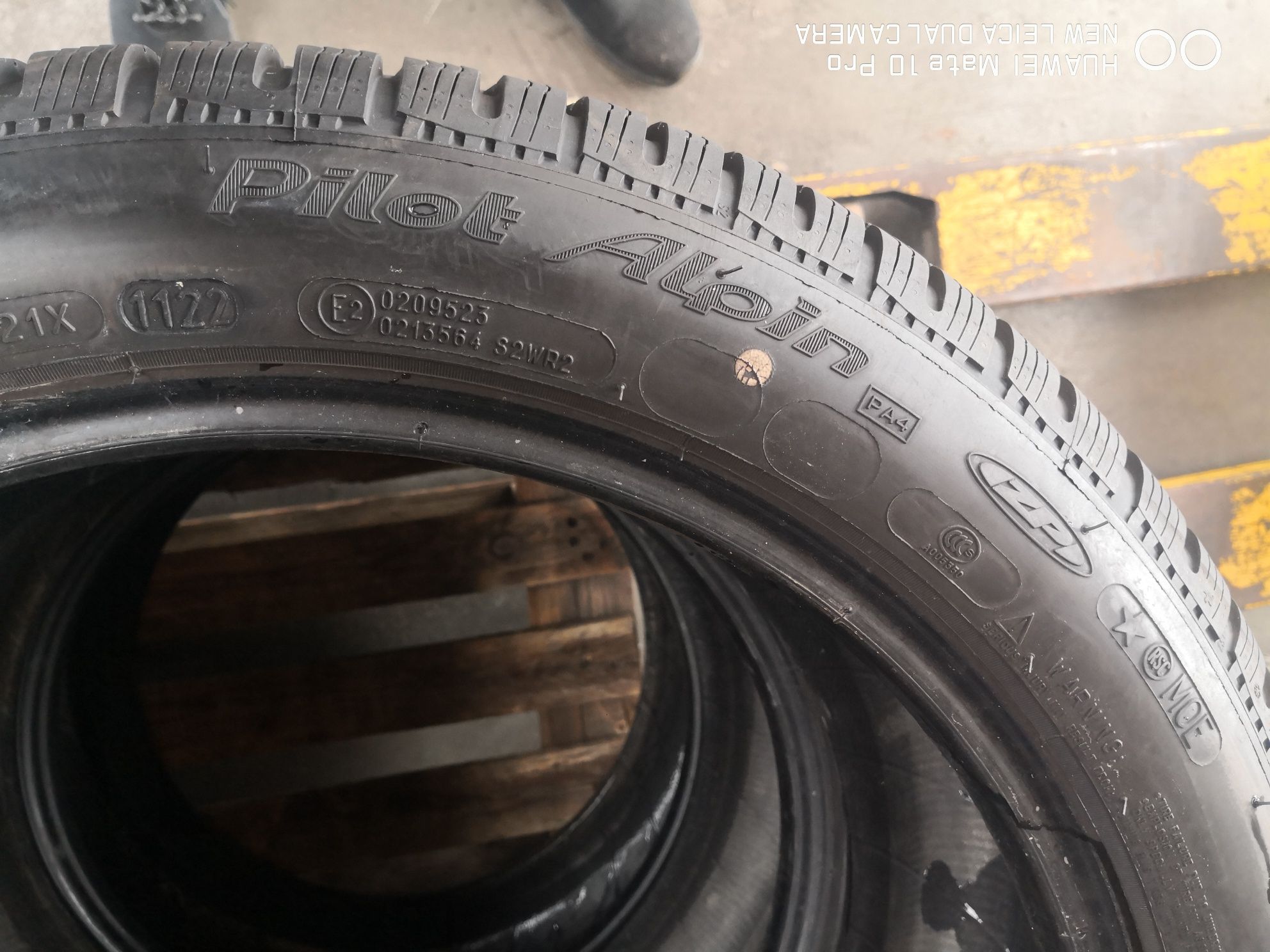 245 45 18 цола гуми като нови Michelin RFT dot 22