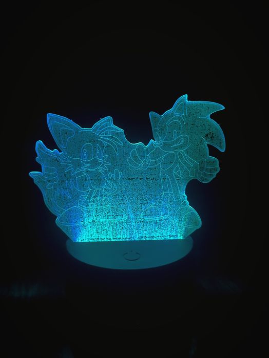 LED лампа на Sonic & Tails