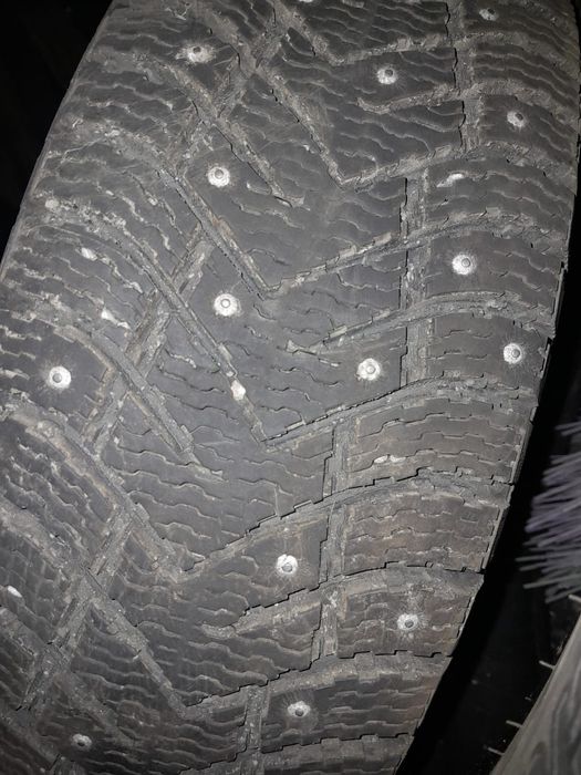 Шины зимние 195/65/15