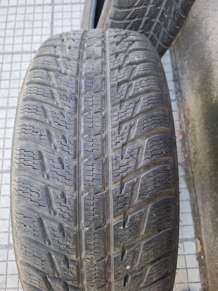 Зимни гуми Nokian 225/60/17