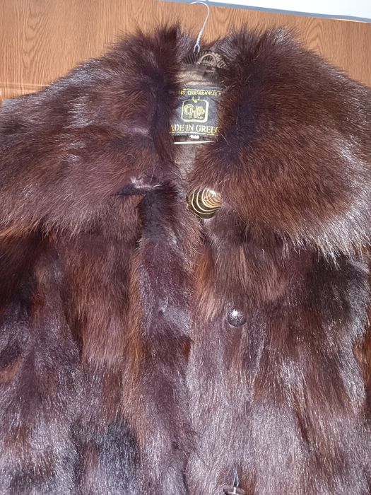 Haină din blană naturală de vulpe