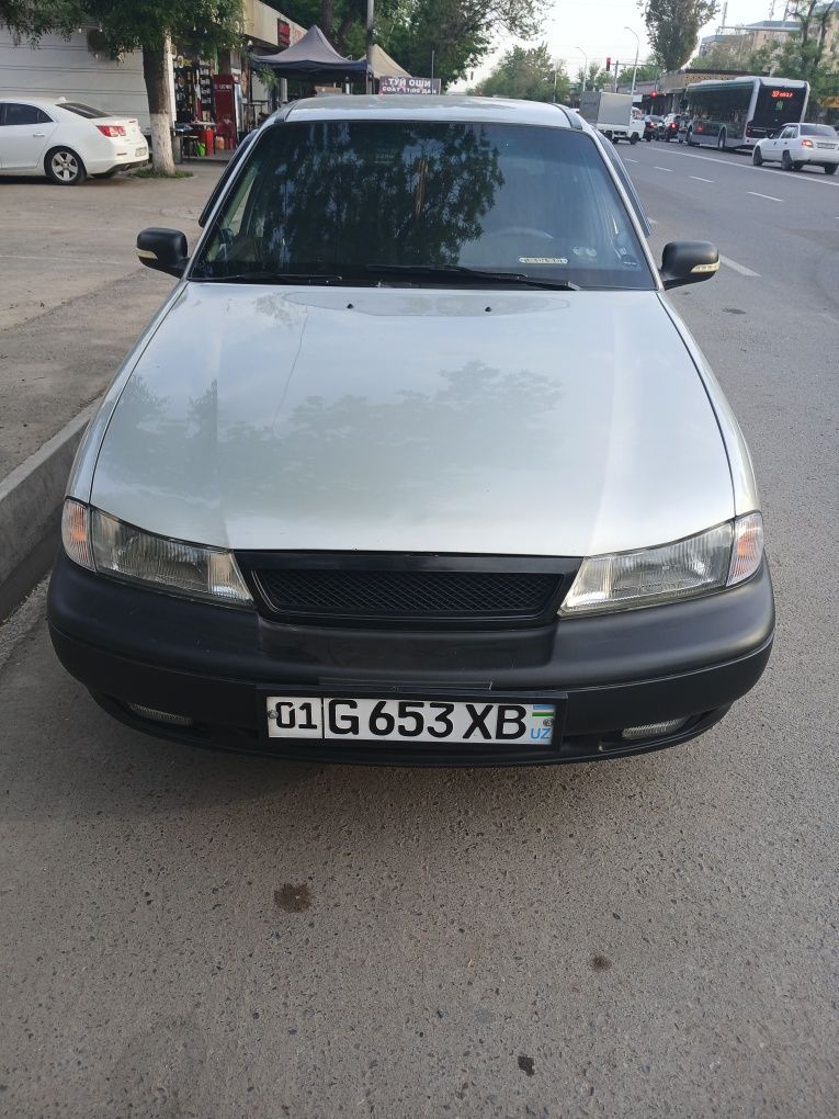 Daewoo Nexia 1 soms