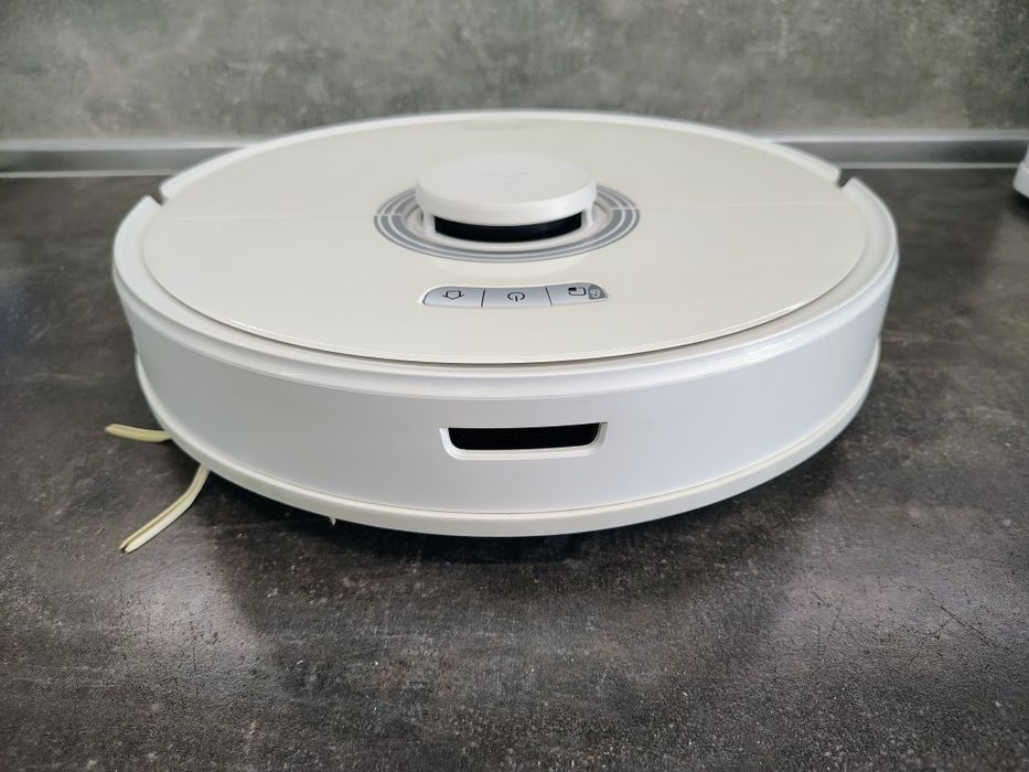 Робот прахосмукачка Roborock q7 max перфектно визуално и техническо съ