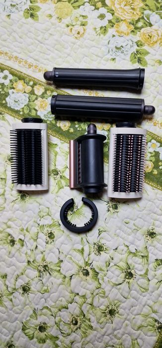 Продам dyson HS05 оригинал