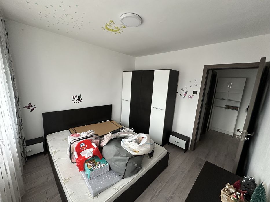 Vand apartament 2 camere