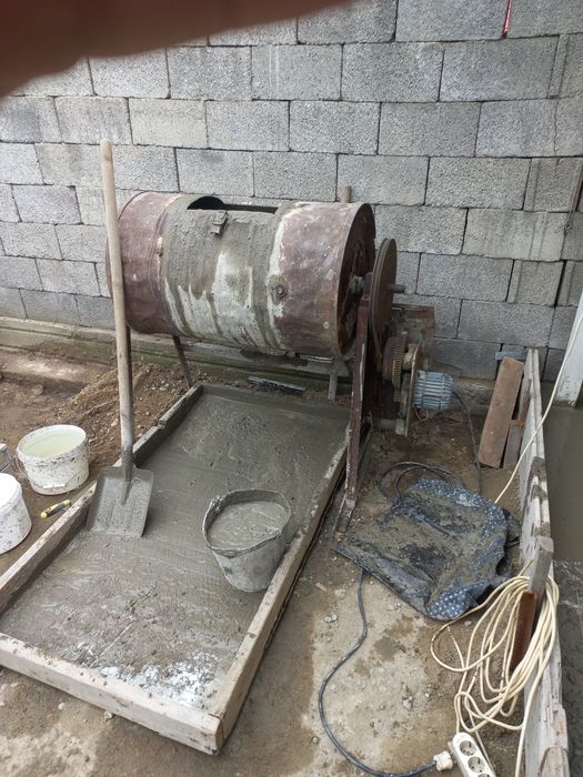 бетономешалка работает 220 в