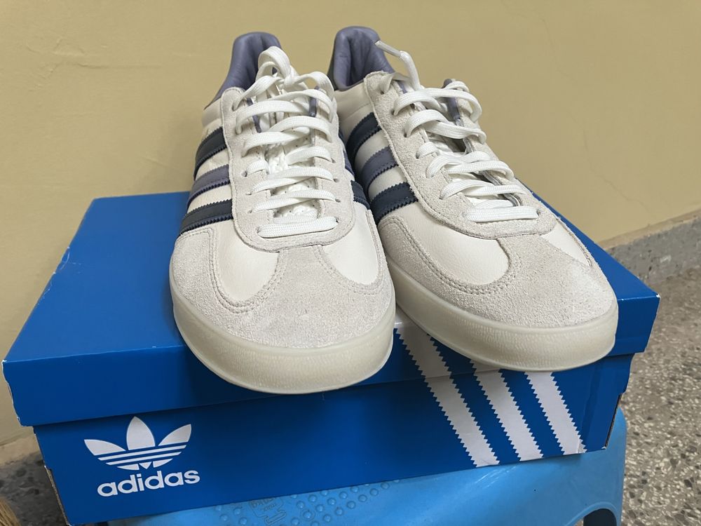 НОВИ Adidas Gazelle мъжки 44-ти номер