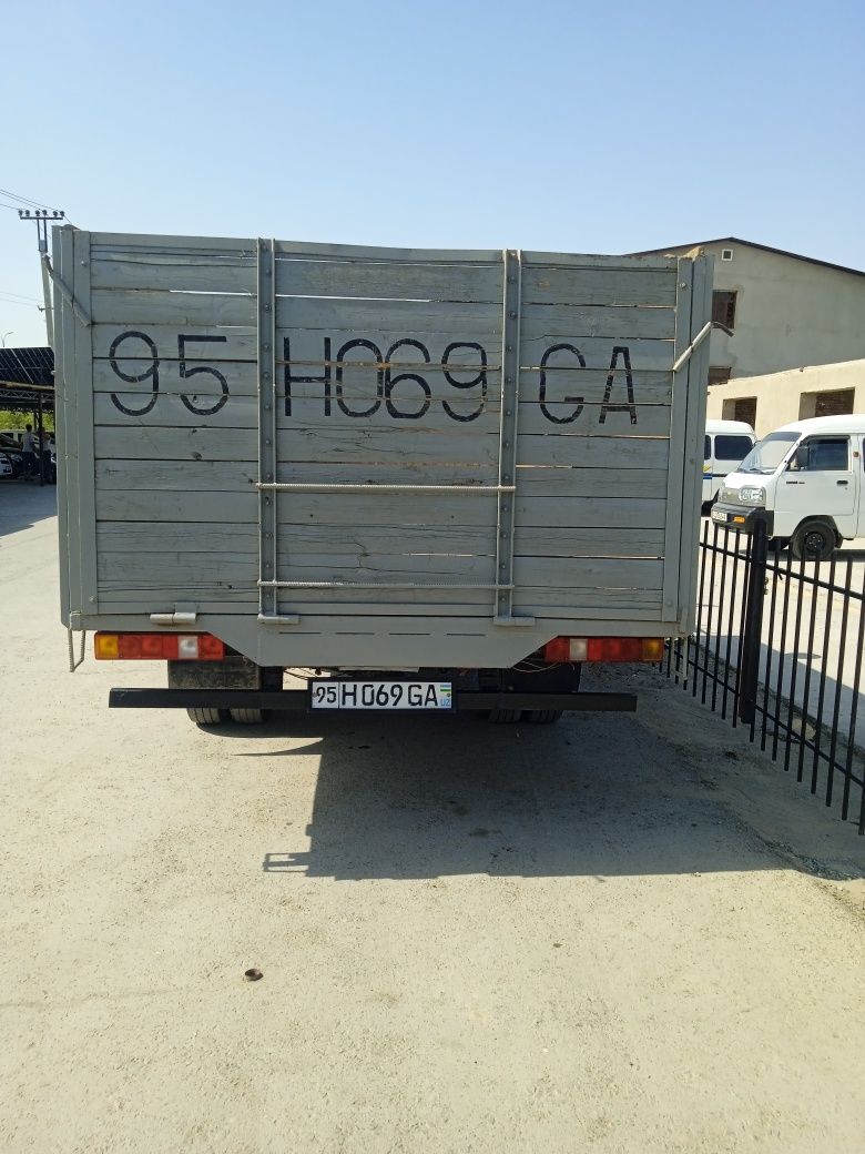 Мошина сотилади  газел