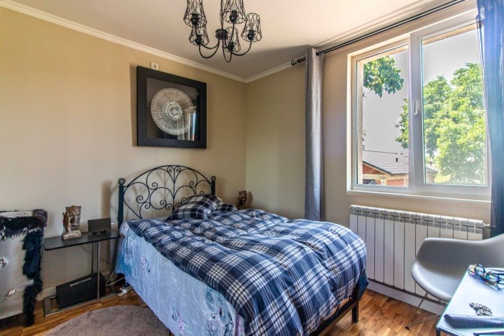 Продава се Етаж от къща в с. Волуяк, Област София-град - 200 кв.м за 1095 €/кв.м - Снимка #8