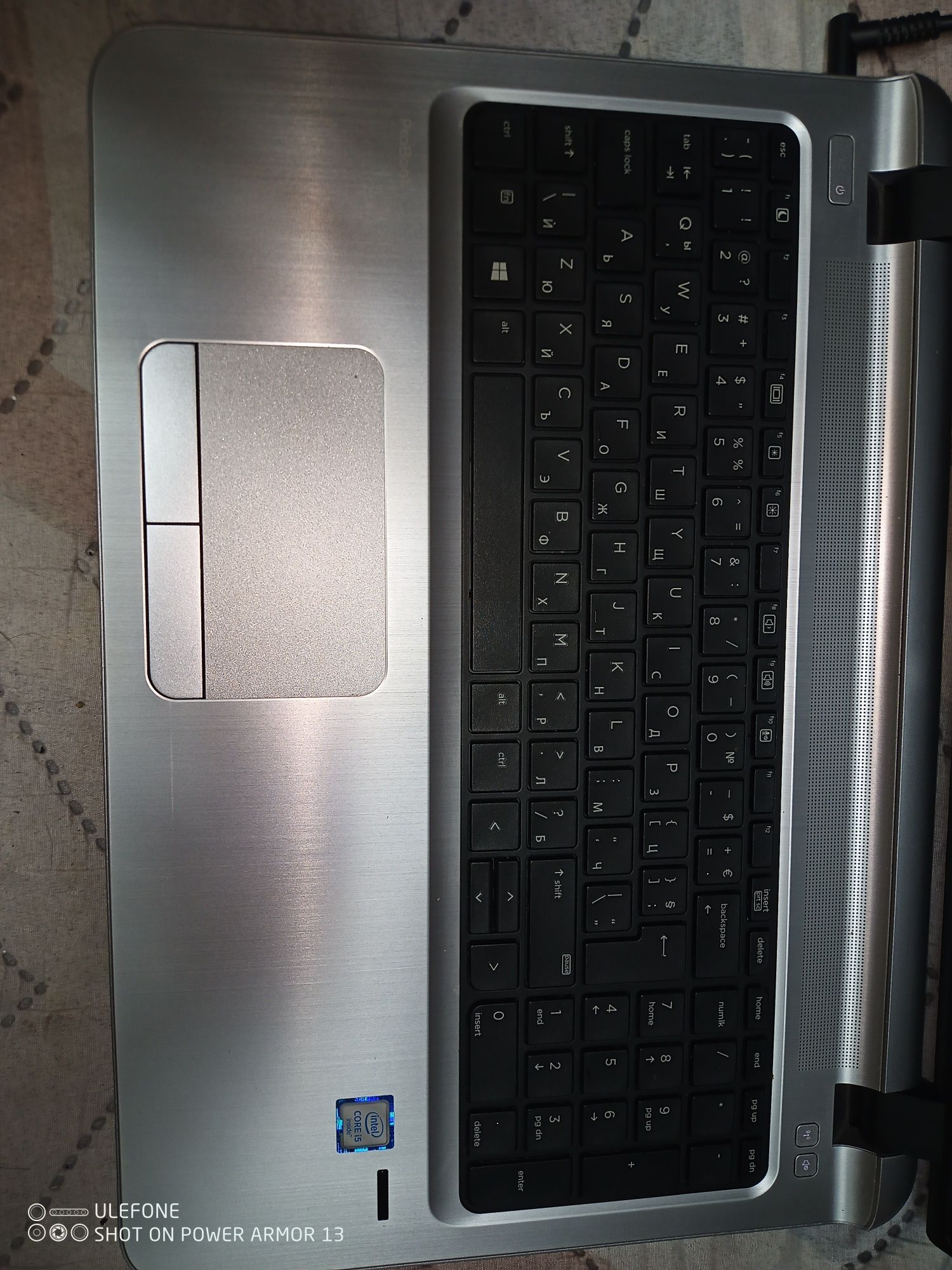 Перфектен лаптоп HP ProBook 430 G, Intel i5-6200U CPU 12.30GHz, 8 RAM,