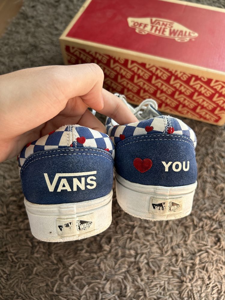 Vans Old Skool "Love"
