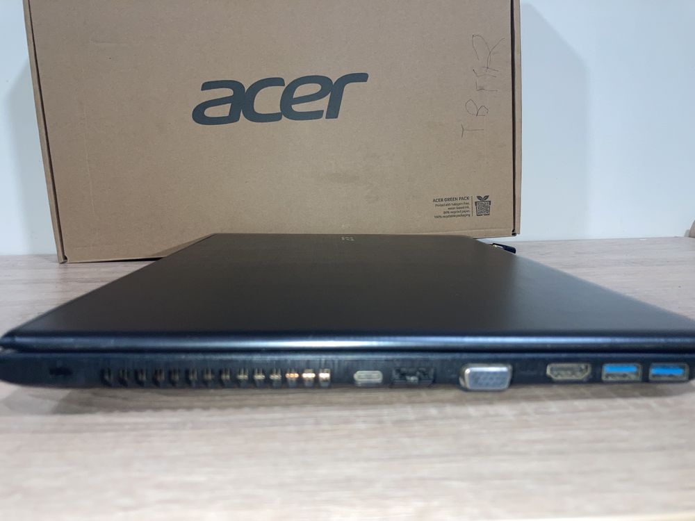 Ноутбук Acer Aspire E15