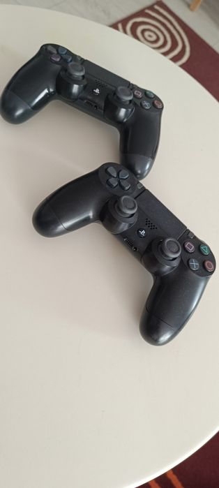 Ps4 la 650 lei preț negociabil 2controlere fifa 22 si putin folosit
