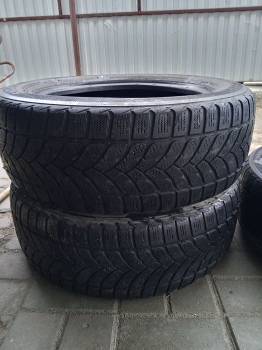 Шины 205/60/16  тг