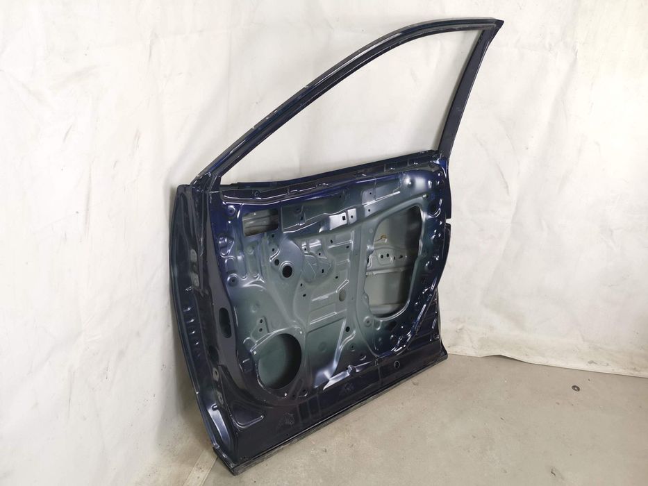 Дясна предна врата Toyota RAV4 5 [ - ] Оригинална Dясна predna vrata T