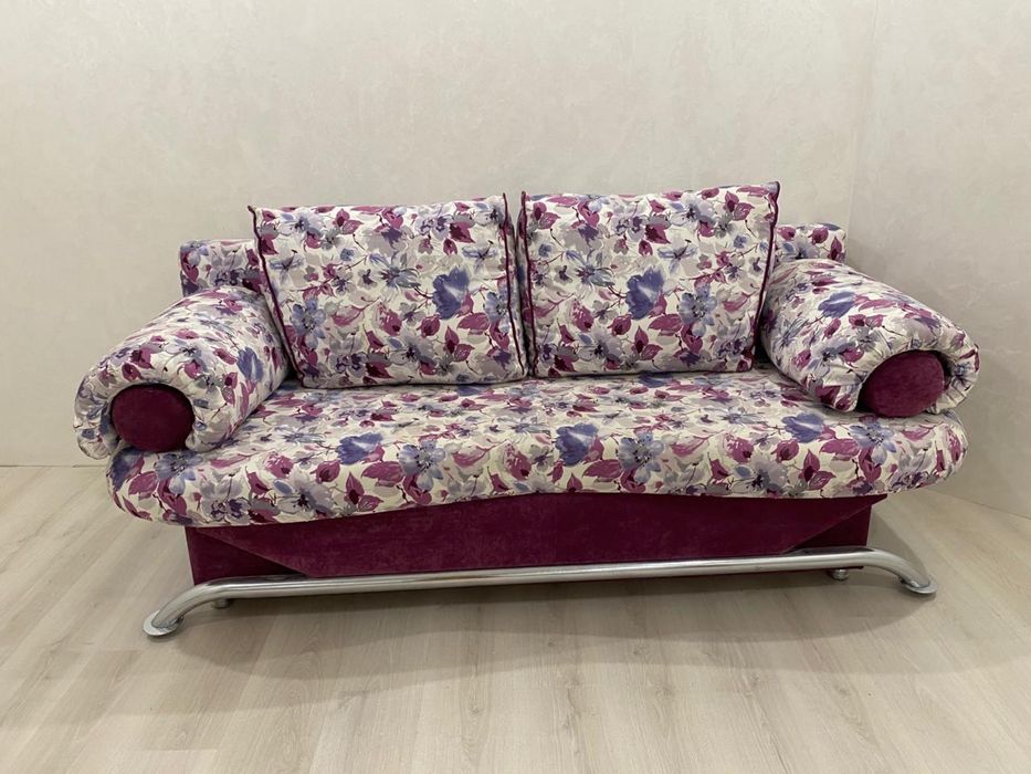 Продам диван, раскладной в отличном состоянии