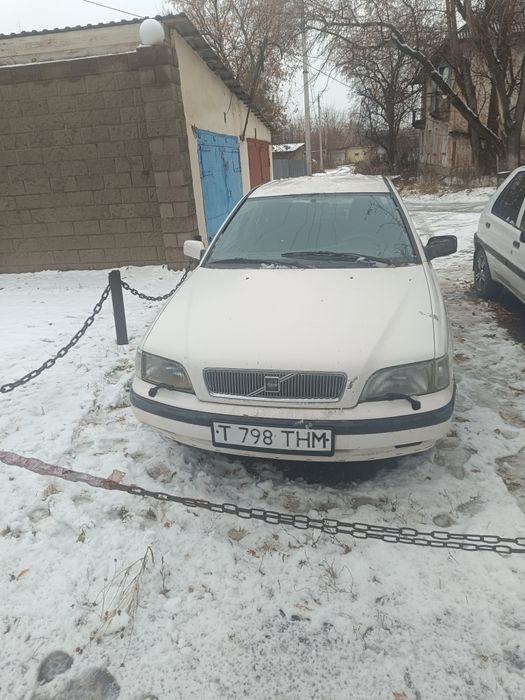 Volvo S40 автомат автомобиль