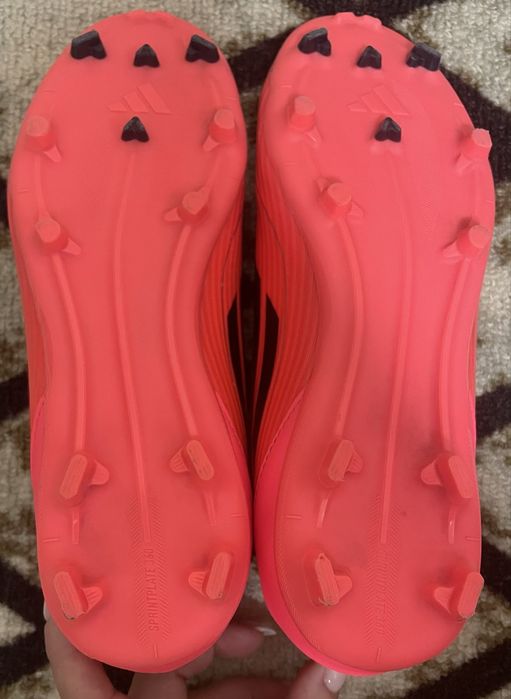 Детски футболни обувки Adidad