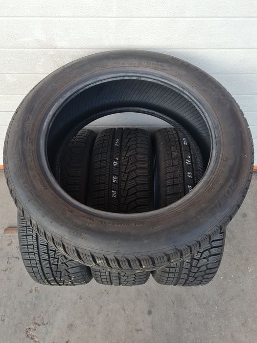Зимни гуми 4 броя HANKOOK WinterIcept Evo2 205 55 R17 дот 2921