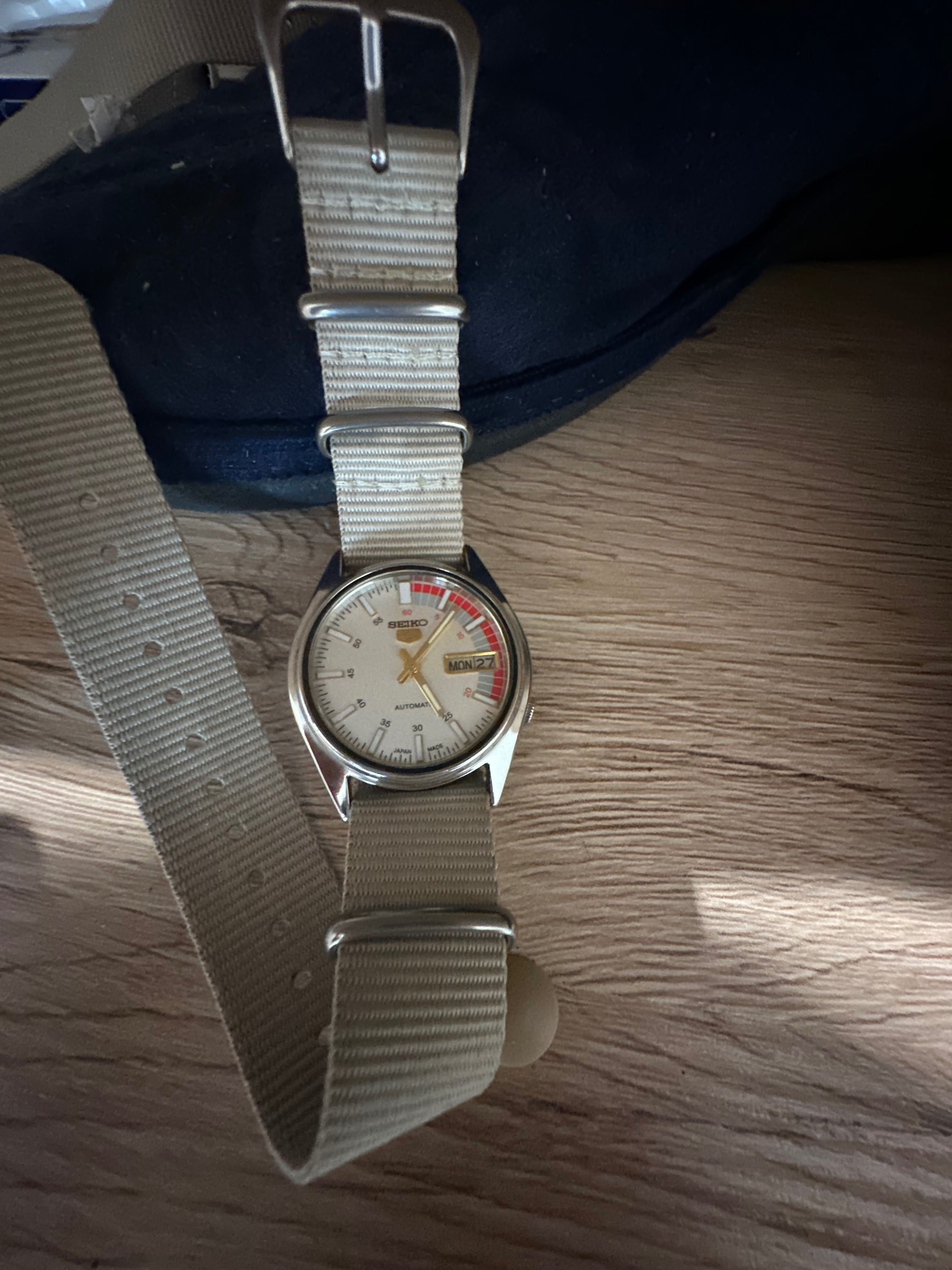 Seiko 5 Racing Sports Dial - 80s