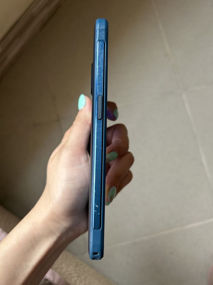 Nokia XR20 с две карти