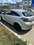 Stopuri Opel Astra H GTC