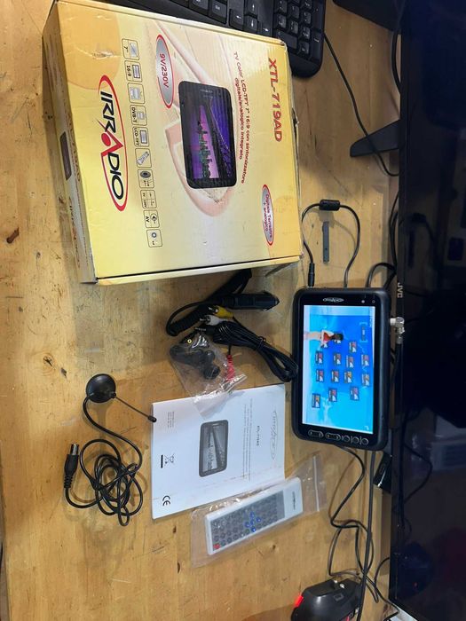 irradio 7 inch xtl-719ad cu accesorii tv mufa antena