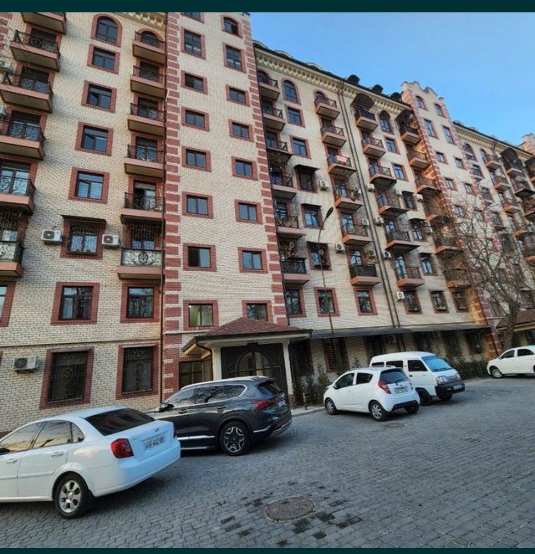 Продам 2/2/9 новостройка евроремонт мебель техника (Фархадский рынок)