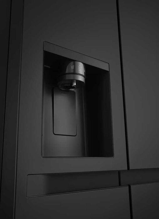 Американски хладилник LG GSLC41EPPE