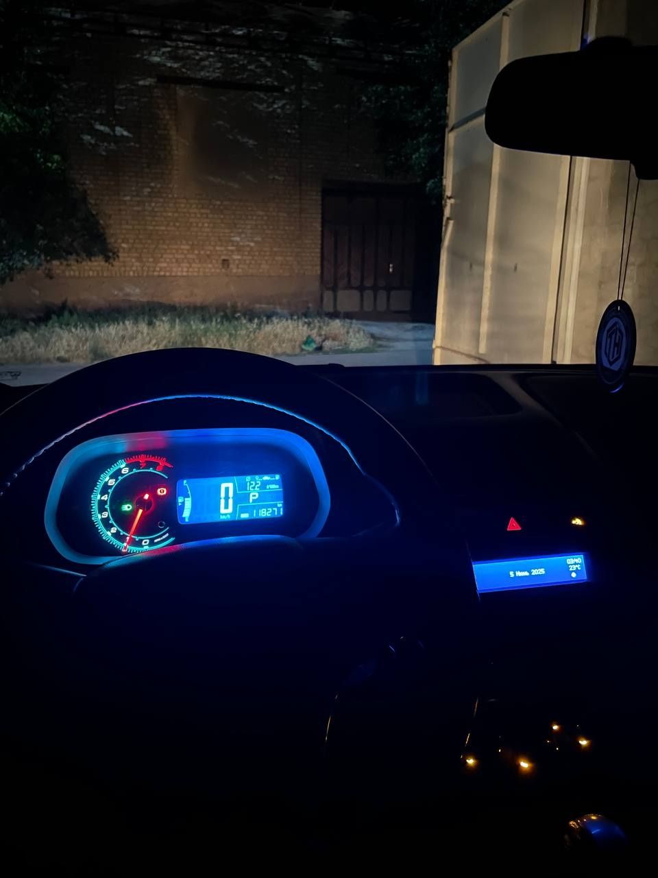OQ COBALT RAVON 2019yil 118000 probeg Avtomat full 4-pazitsiya