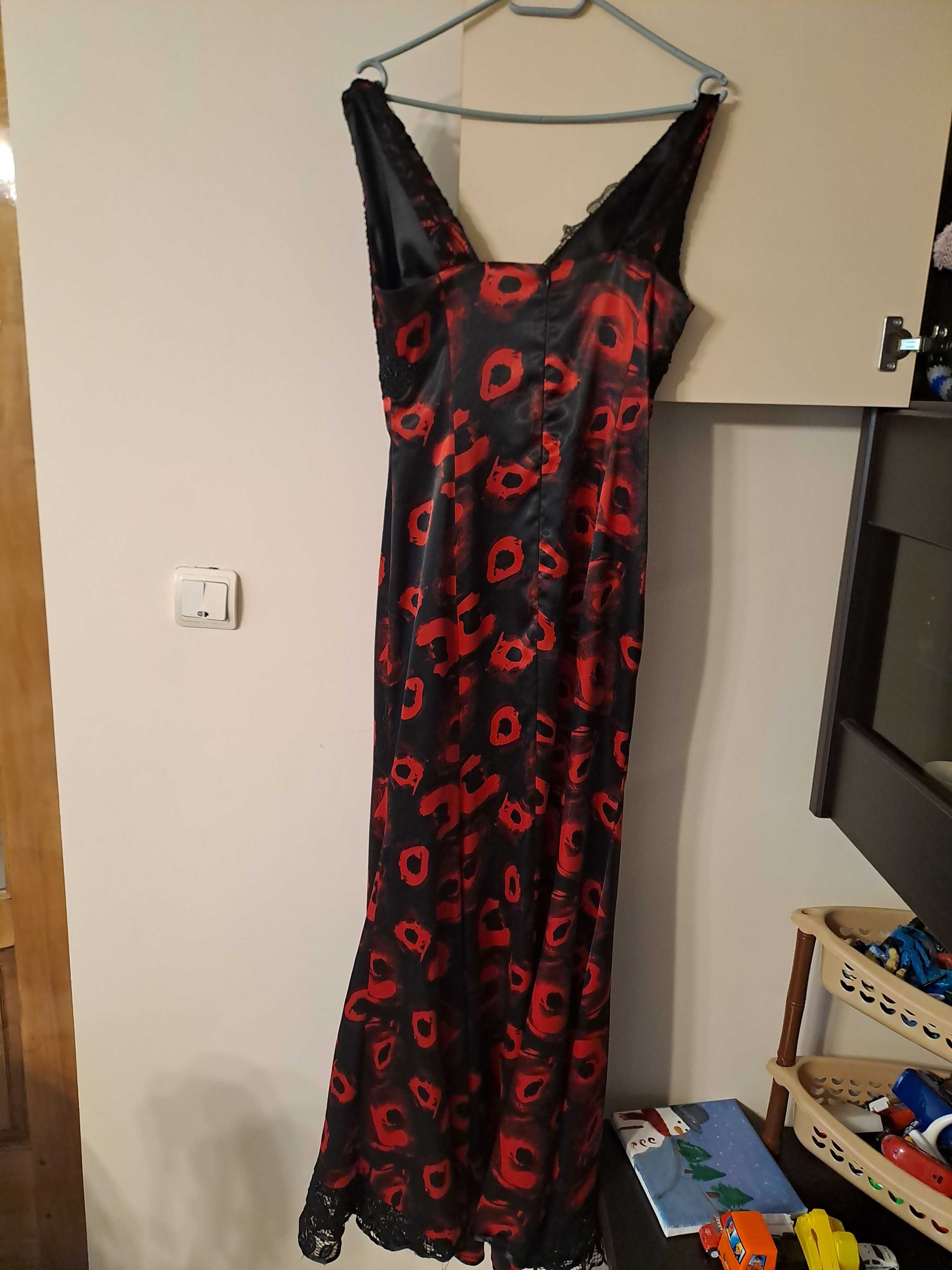 Vand rochie de seara