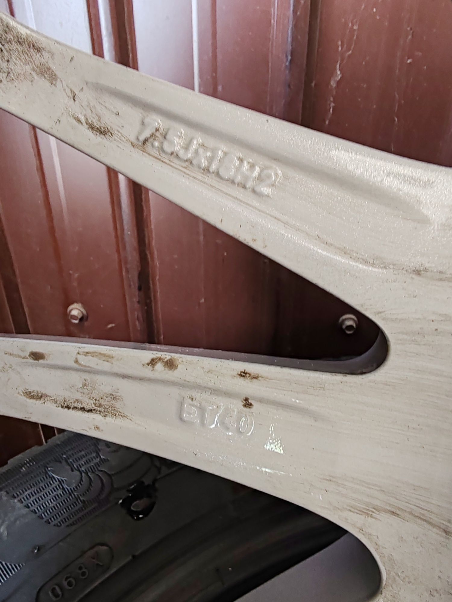 Jante pe 18'' prindere 4x100