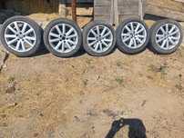 Vând roti pe 17 originale vw passat