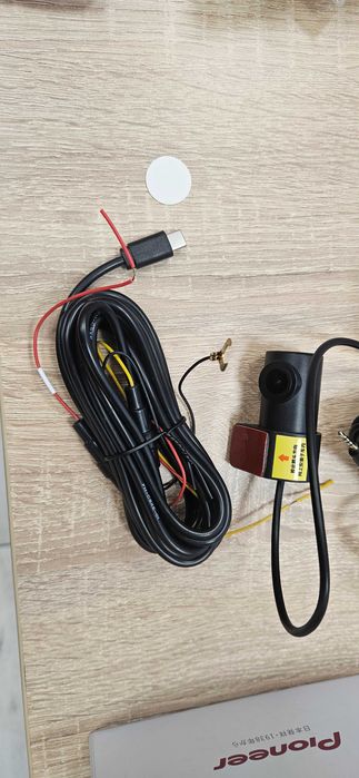 Видеорегистратор Pioneer VREC-300CH-EC1 4K UHD Car DVR