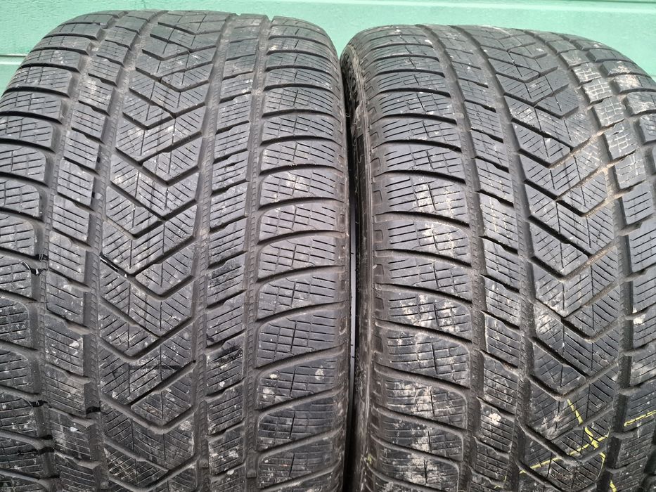 Anvelope 305/35R21 marca Pirelli, DOT 2019,6 mm