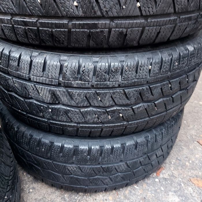 215/65/16С Hankook 4бр.гуми