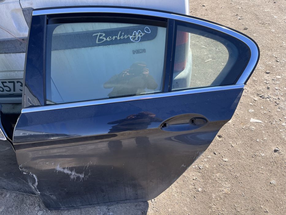 Врата бмв 5 г30 седан ( vrata bmw 5 g30 sedan )