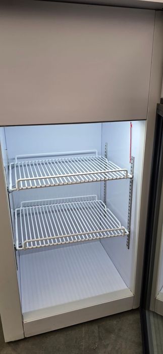 Mini congelator frigorific vertical profesional