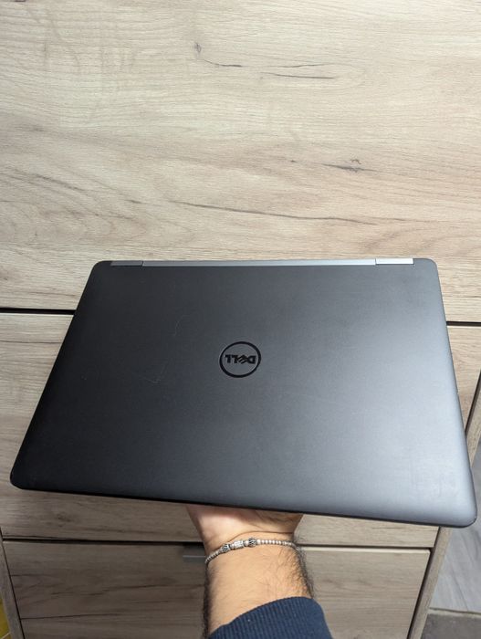 Dell bussines i5 8gb 256ssd cartela sim